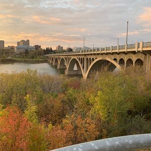 Meet your Posher, Alexus